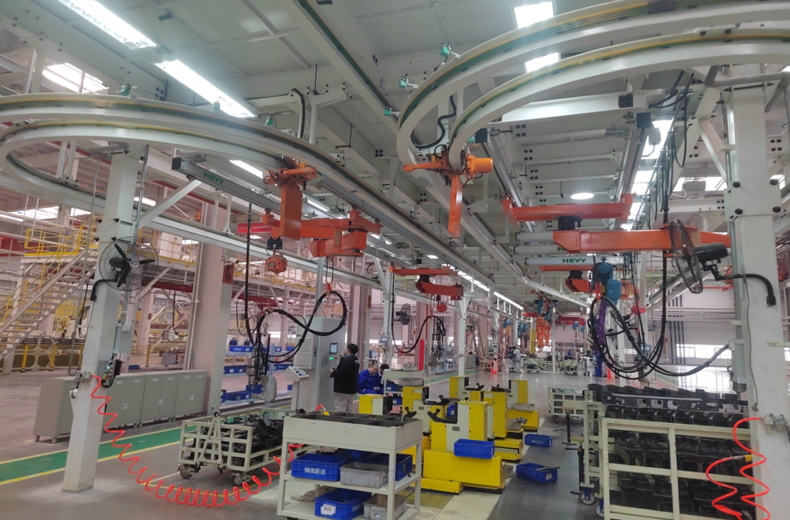 一汽解放青島輕型車(chē)鉚接線